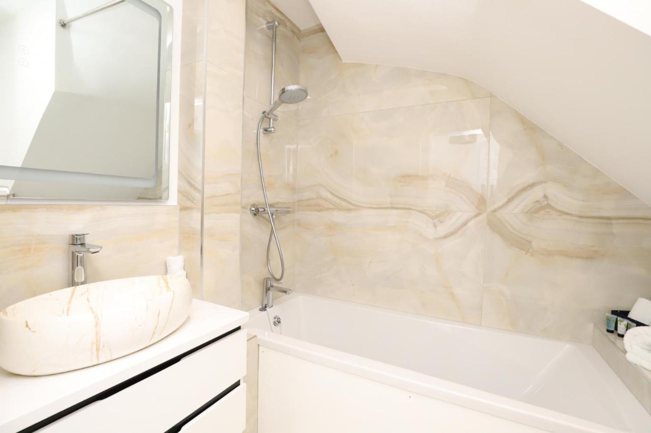 Luxurious Double Bedroom, Ensuite With Free Wifi. Oxford Ngoại thất bức ảnh